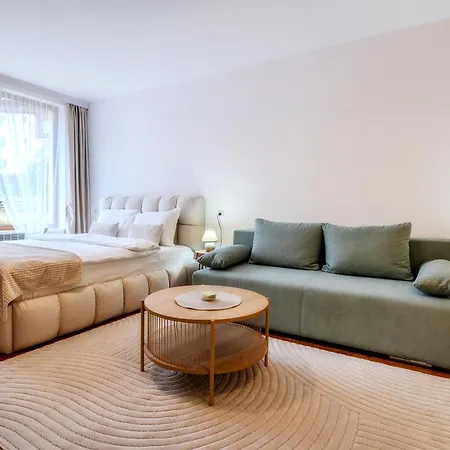 Pirin Sense Complex * בנסקו