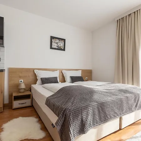 Pirin Sense Complex * Бансько