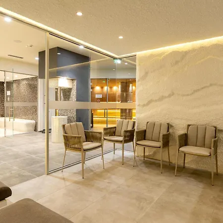 Апартаменти Pirin Sense Complex Бансько